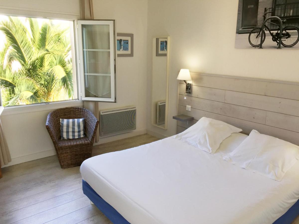 Hotel Le Square Saint-Pierre-d'Oleron Ngoại thất bức ảnh