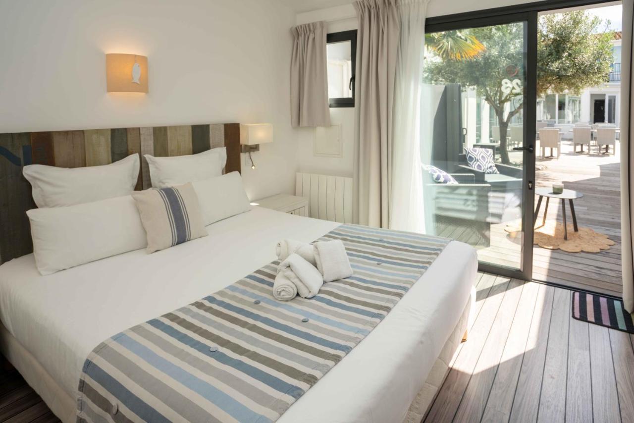 Hotel Le Square Saint-Pierre-d'Oleron Ngoại thất bức ảnh
