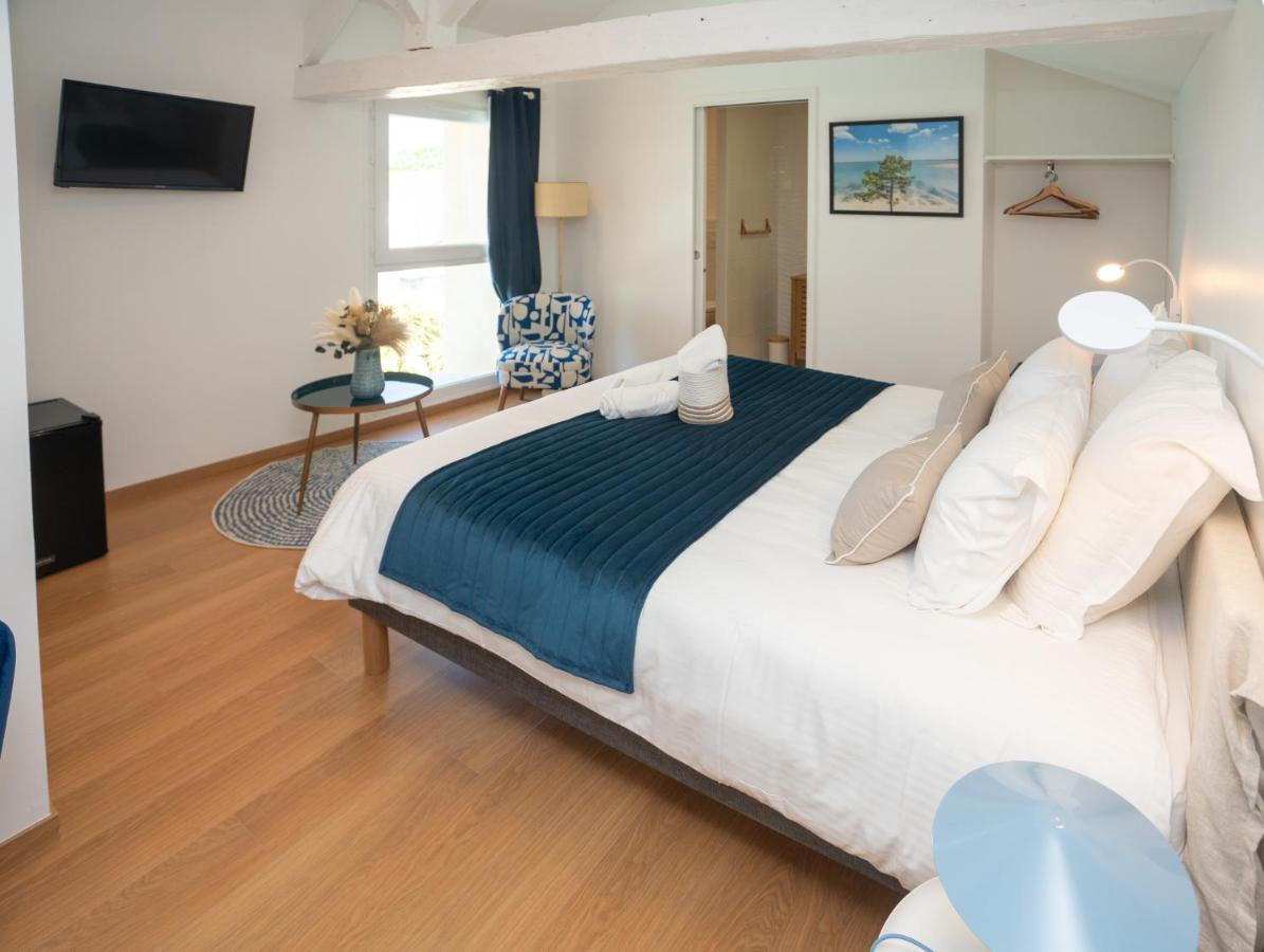 Hotel Le Square Saint-Pierre-d'Oleron Ngoại thất bức ảnh
