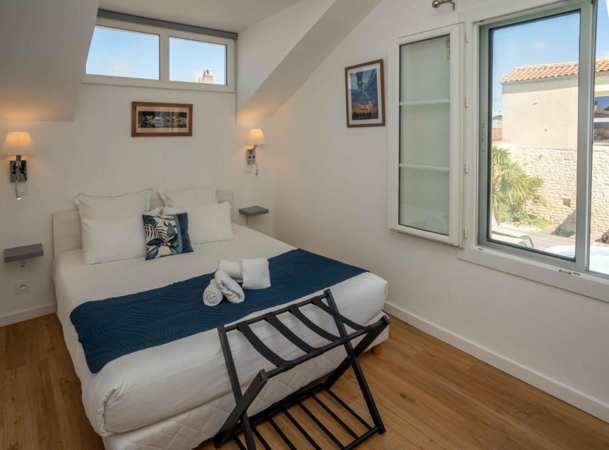 Hotel Le Square Saint-Pierre-d'Oleron Ngoại thất bức ảnh