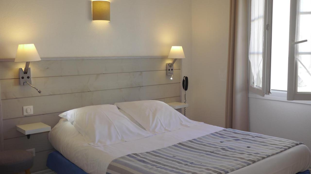 Hotel Le Square Saint-Pierre-d'Oleron Ngoại thất bức ảnh
